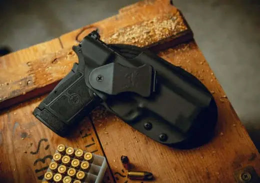 Smith-Wesson-Equalizer-vs-Shield-Plus-Is-the-Equalizer-Better-for-Concealed-Carry Clinger Holsters